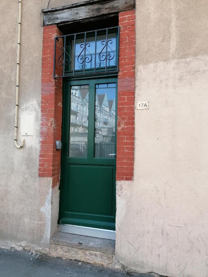 Le Manut, Charme Et Confort 第戎 外观 照片